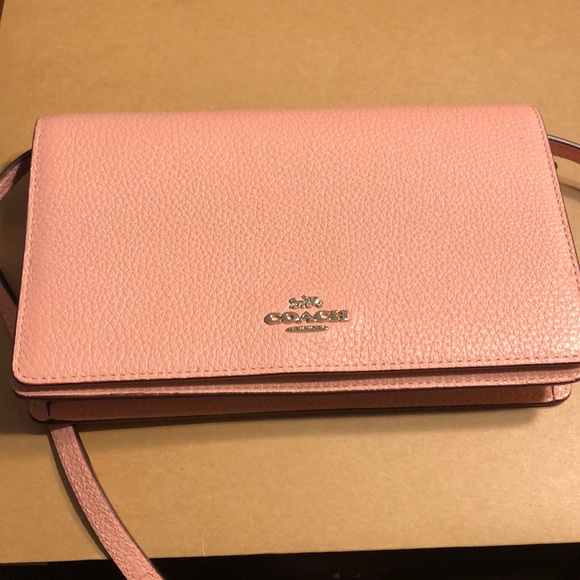 NWT COACH CROSSBODY - Picture 3 of 9